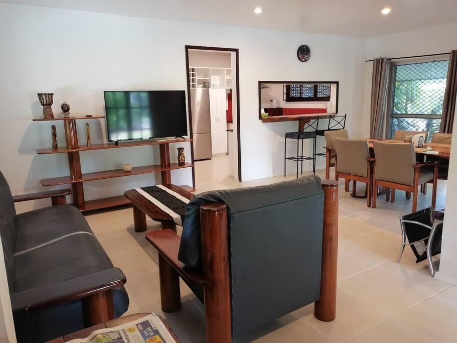 Private Nasoso 4 Bedroom House Nadi Extérieur photo