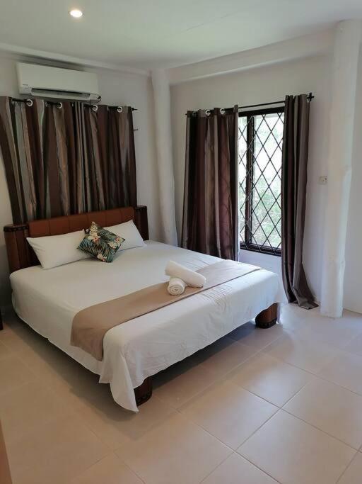 Private Nasoso 4 Bedroom House Nadi Extérieur photo